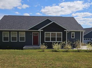 25 Lakewood Dr, West Hants, NS B0N2A0