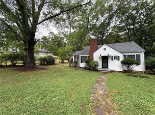 1391 Enota Ave NE, Gainesville, GA 30501
