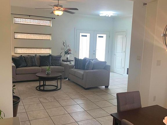 4th image of 4686 Pistolero Ln