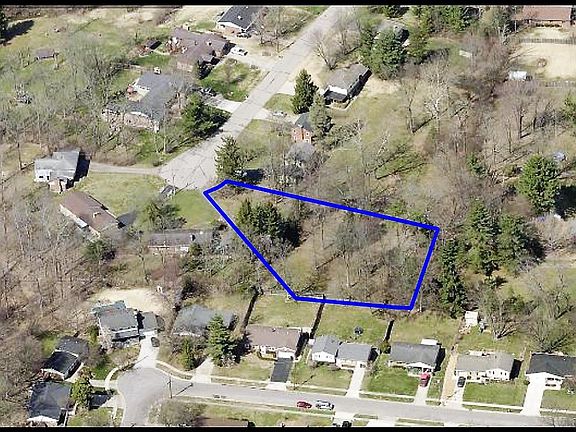 3rd image of 9511 Creekside Dr