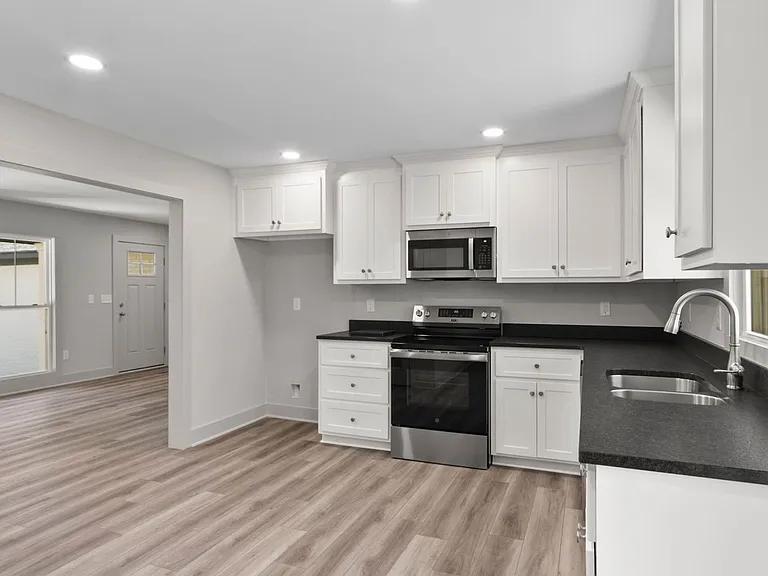 4914 Highway 43 N — Photo 11