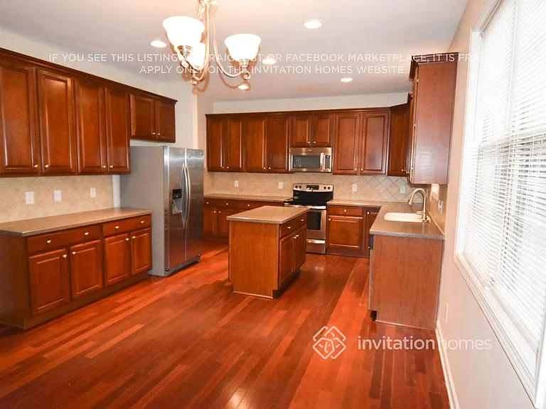 335 Oak Alley Trl — Photo 5