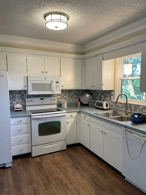 2 bed, $1,850 — Photo 2