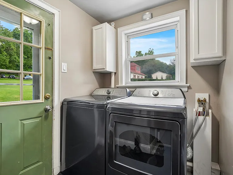 2147 Old Lincoln Hwy #2147 — Photo 18