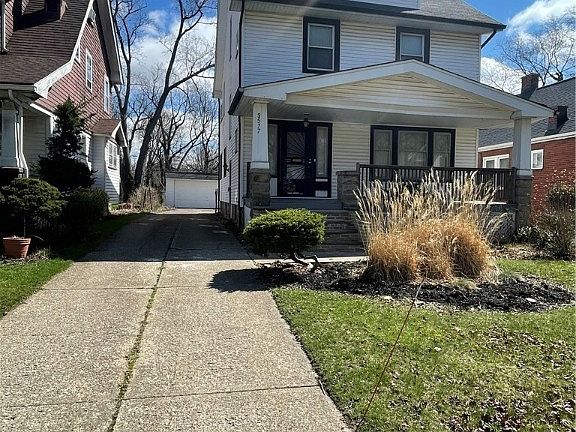 3rd image of 3577 E 135th St