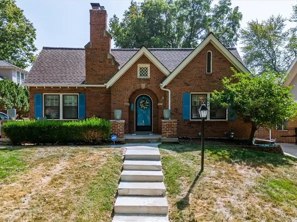 301 E 66th St, Kansas City, MO 64113