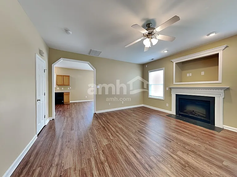 1120 Rutledge Landing Dr — Photo 7