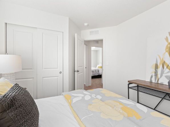 colorado-springs-colorado-447437127 picture