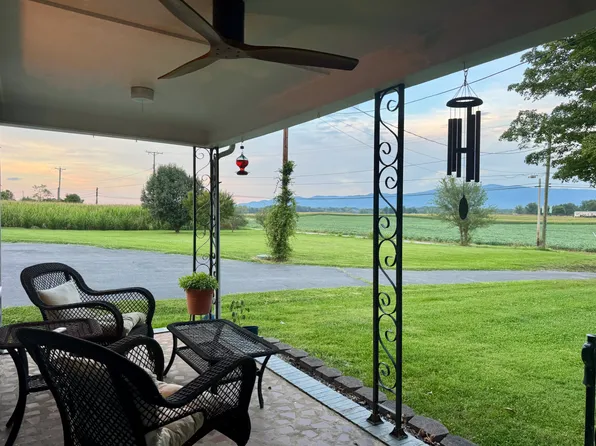 2855 River Rd, Elkton, VA 22827