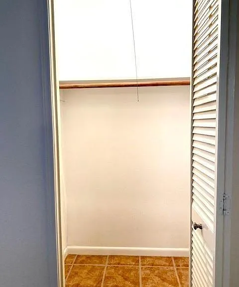 2350 Bering Dr #8 — Photo 10