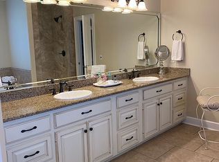 75 Drake Dr, Douglas, GA 31535