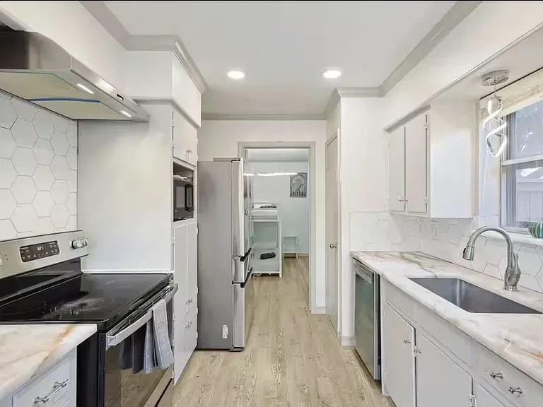 7841 El Pensador Dr — Photo 43