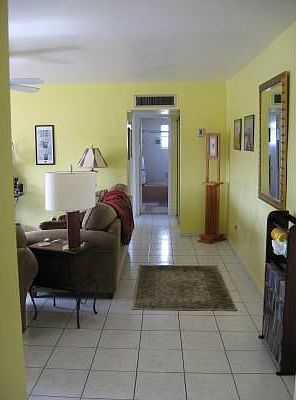 2nd image of 801 Meridian Ave APT 4A