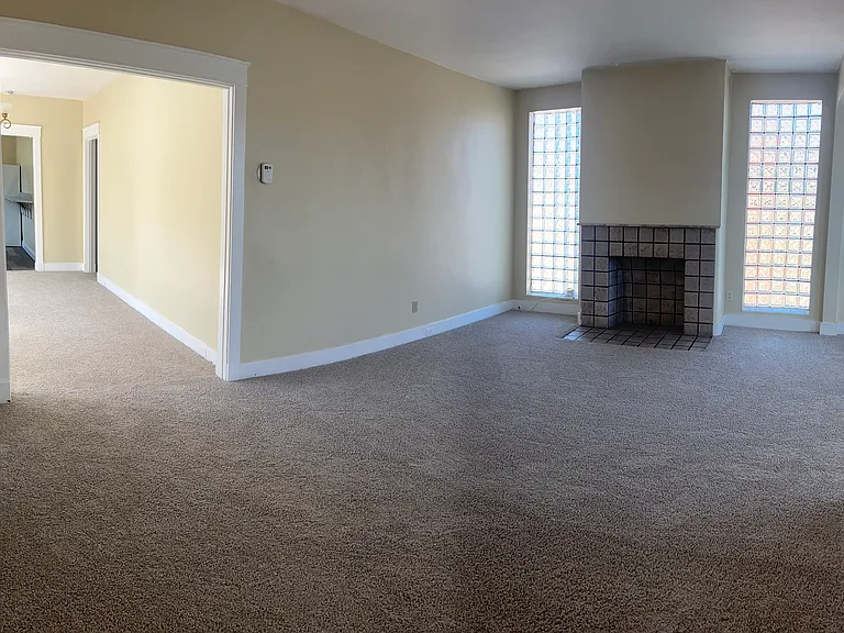 927 Jancey St #2 — Photo 10