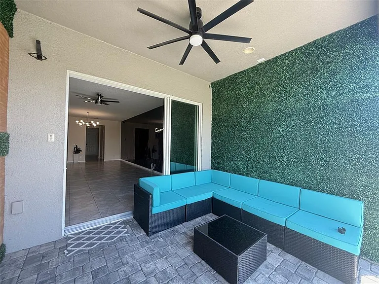 2074 Brillante Dr — Photo 18