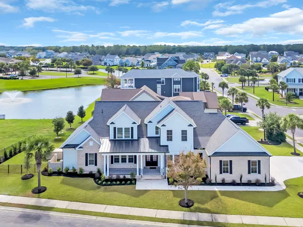 The Delmar Plan, Waterway Palms