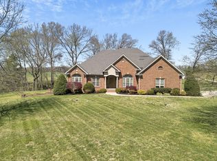 5144 Drake Rd, Cedar Hill, TN 37032