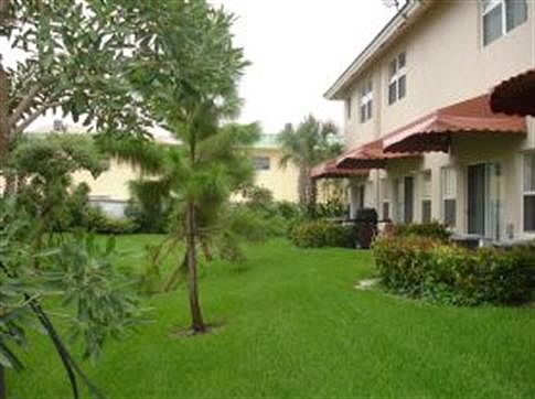 3rd image of 2959 NW 33rd Way
