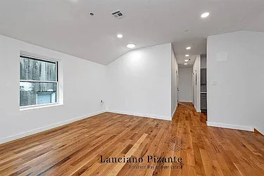 Rented by LANCIANO PIZANTE