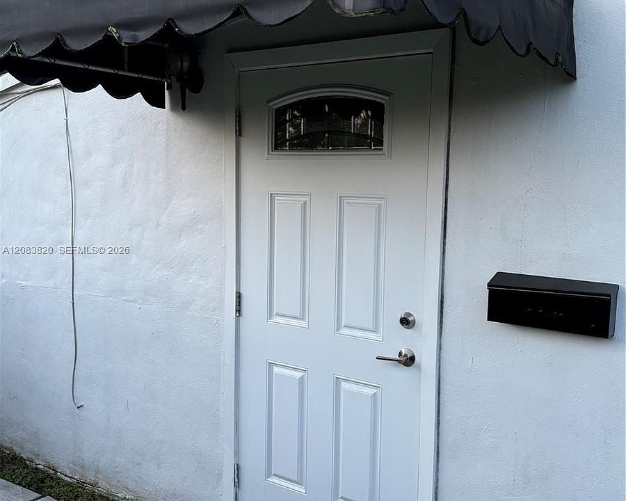 1st image of 8010 SW 99th Ave