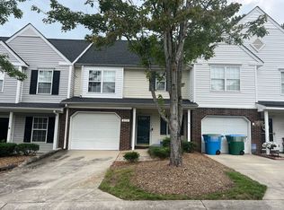 859 Pelican Bay Dr, Pineville, NC 28134