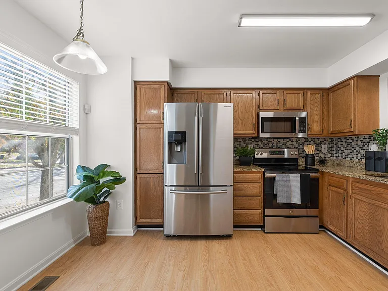 8615 Andrew Ellicott Ct — Photo 6