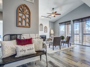1726 Ascension Point Dr APT 327, Arlington, TX 76006
