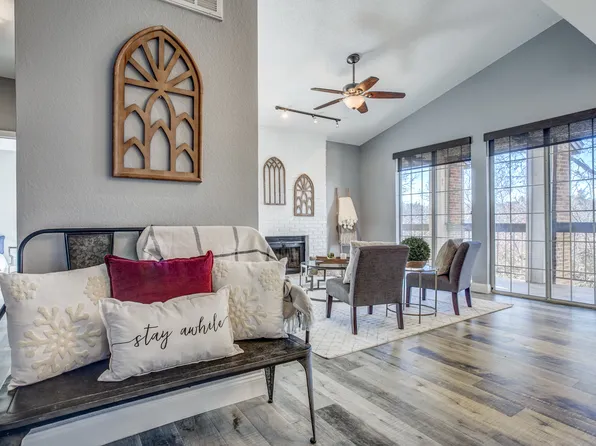 1726 Ascension Point Dr APT 327, Arlington, TX 76006