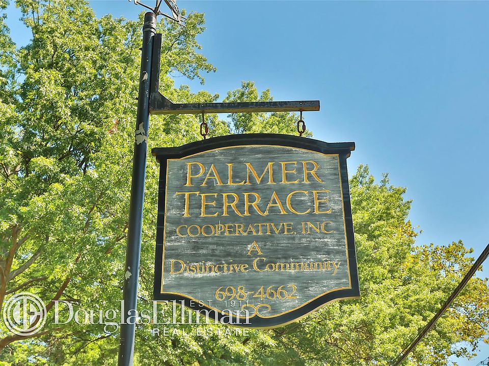 1st image of 701 Palmer Ct APT 1D