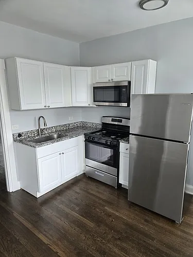 7664 S South Shore Dr #3 Photo 1 7664 S South Shore Dr #3 Photo 1