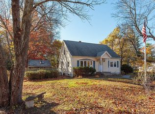 28 Sprague Ave, Chelmsford, MA 01824