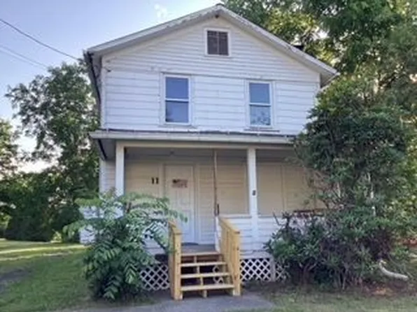 11 Maple St, Afton, NY 13730