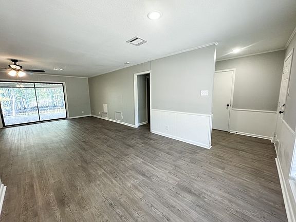 5th image of 707 Bayou Shores Dr #B