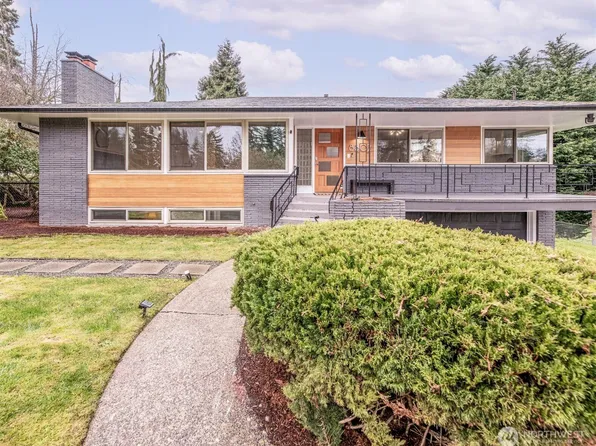 8802 Del Campo Drive, Everett, WA 98208