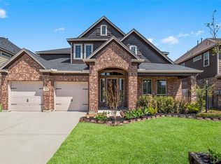 10126 N Whimbrel Cir, Conroe, TX 77385