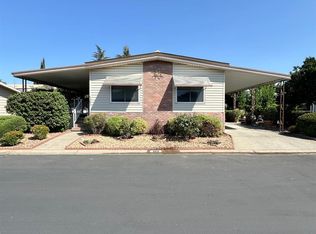 383 Spreading Oak Ln, Rancho Cordova, CA 95670