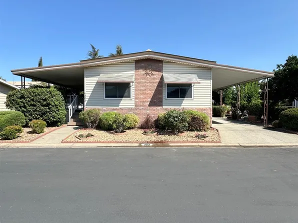 383 Spreading Oak Ln, Rancho Cordova, CA 95670