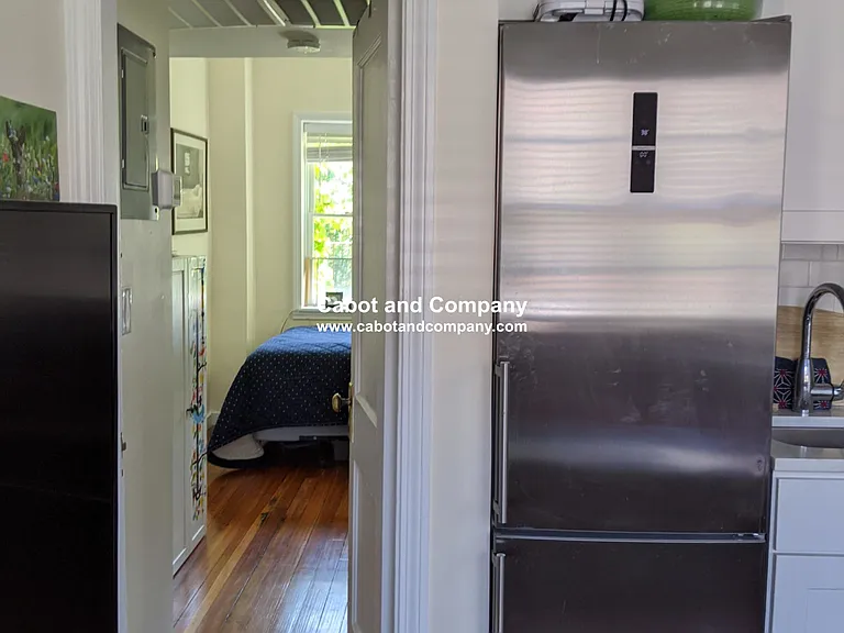 200 Warren Ave #2 — Photo 4