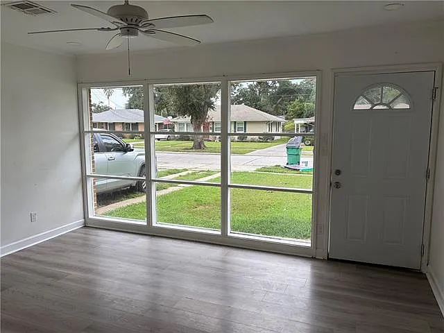 4 bed, 2.0 bath, 1441 sqft, $2,250 — Photo 2