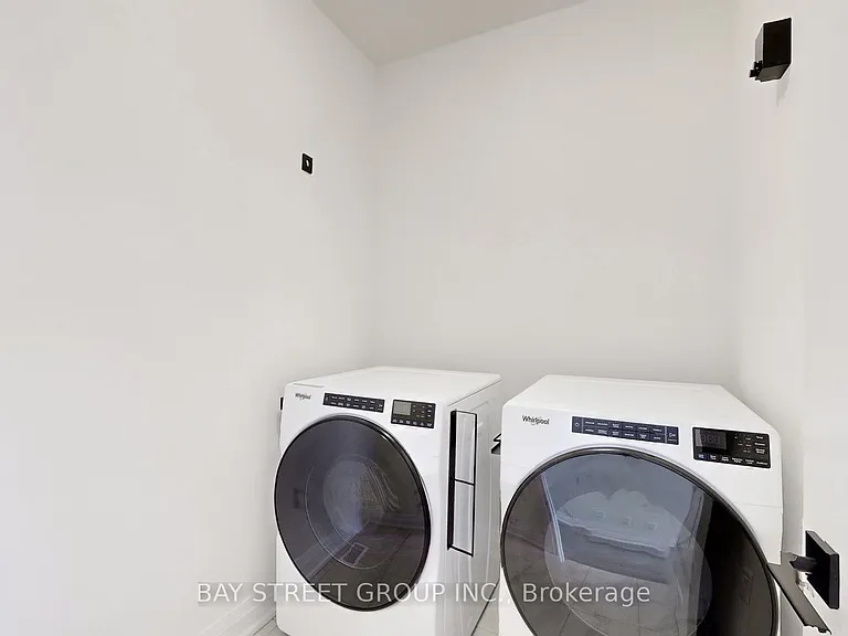 97 Halldorson Ave — Photo 14