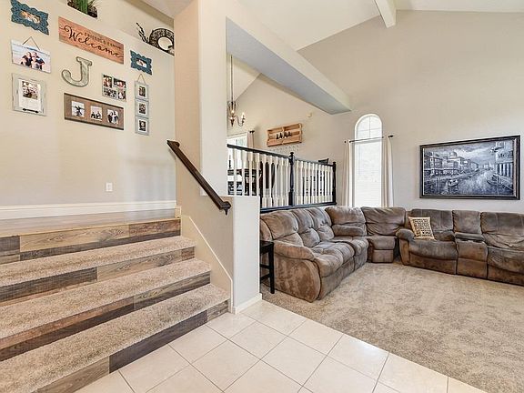 5th image of 108 Chenery Ct