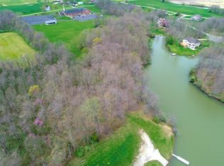 9058 E Poynter Dr, Morgantown, IN 46160