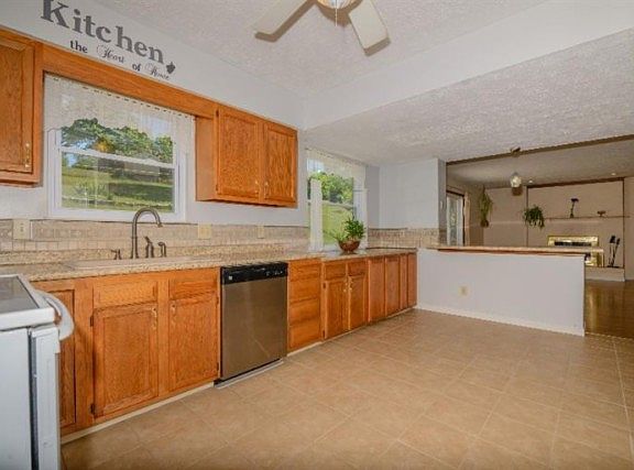 4th image of 223 Martha Ln