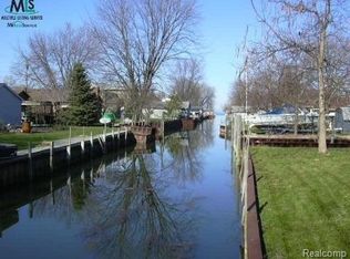 7775 Lake Dr, Algonac, MI 48001