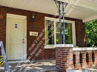 258 Detroit St, Windsor, ON N9C2P3