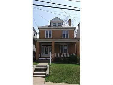 1239 Benton Ave photo 1