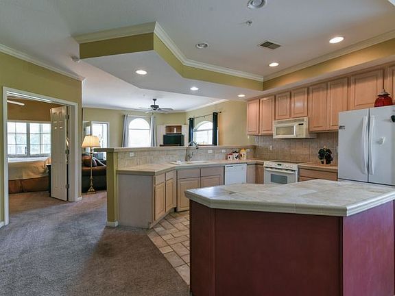 5th image of 200 Glory Rd #4