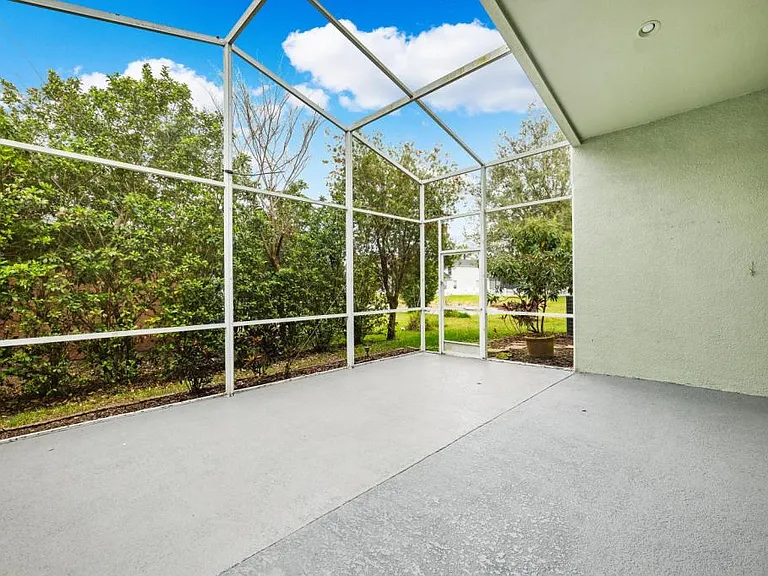 27211 Fern Glade Ct — Photo 24