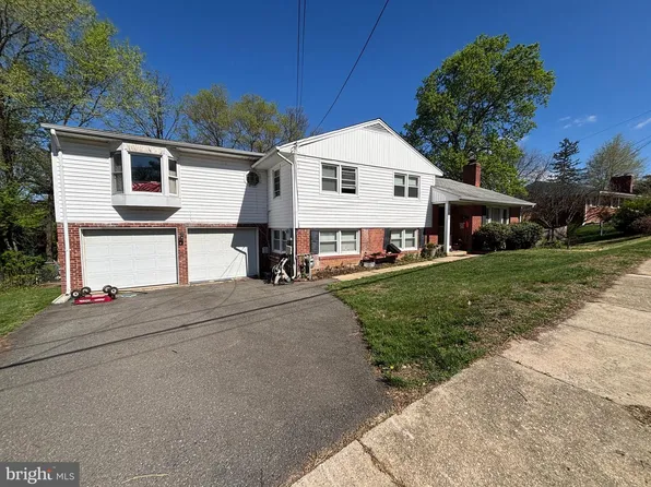 5609 Yorktown Blvd N, Arlington, VA 22207
