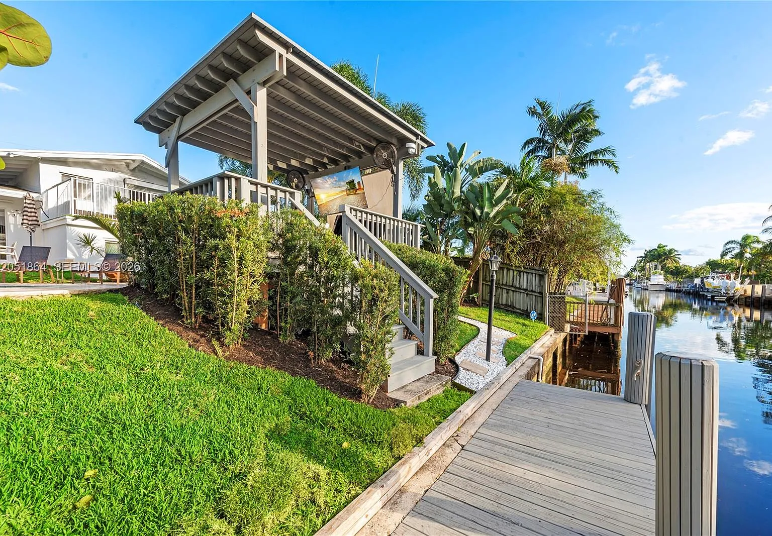 Lauderdale Isles No 2-Blk — Photo 4